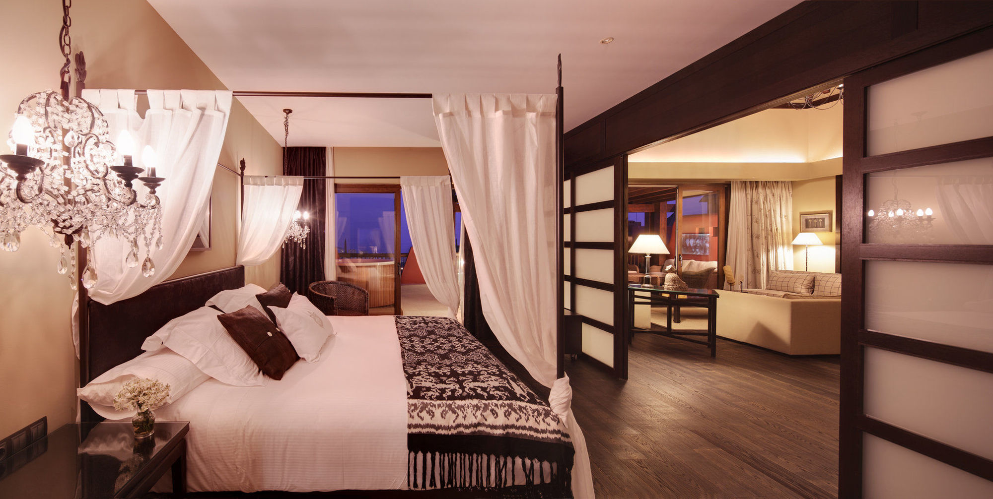 פינסטראט Asia Gardens Hotel & Thai Spa, A Royal Hideaway Hotel מראה חיצוני תמונה A suite at the hotel